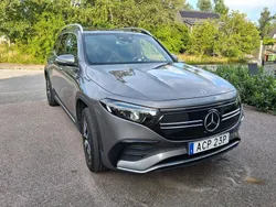 Grå Begagnad 2022 Mercedes EQB300 AMG SUV | 430 000 kr (Lite dyr)