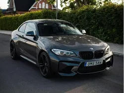 Grå Begagnad 2017 BMW M2 Sportkupé | 420 000 kr (Marknadspris)