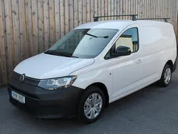 Vit Begagnad 2021 VW Caddy Maxi Minibuss | 224 900 kr (Marknadspris)