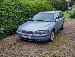 Blå Begagnad 2001 Volvo V70 Kombi | 11 000 kr (Bra pris)