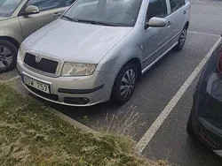 Silver Begagnad 2006 Skoda Fabia Halvkombi | 14 000 kr (Bra pris)