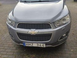 Grå Begagnad 2013 Chevrolet Captiva SUV | 77 000 kr (Marknadspris)