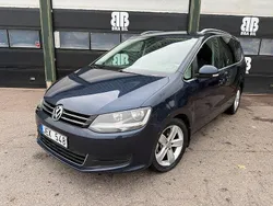 Mörkblå (blå) Begagnad 2012 VW Sharan Minibuss | 129 900 kr (Marknadspris)
