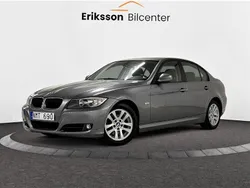Grå Begagnad 2009 BMW 320 Comfort Edition Sedan | 69 900 kr (Marknadspris)