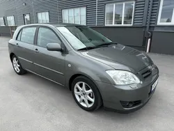 Grå Begagnad 2004 Toyota Corolla Halvkombi | 30 500 kr (Bra pris)