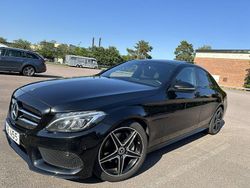 Svart Begagnad 2017 Mercedes C220 AMG line Sedan | 190 000 kr (Marknadspris)