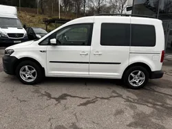 Vit Begagnad 2020 VW Caddy Life Minibuss | 104 000 kr