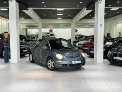 Mörkgrå Begagnad 2006 VW Beetle Highline Halvkombi | 39 900 kr (Marknadspris)