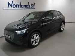 Mytsvart metallic Begagnad 2023 Audi Q4 e-tron Proline SUV | 409 900 kr (Bra pris)
