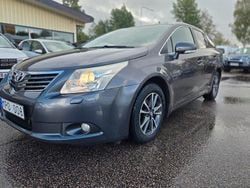 Mörkgrå Begagnad 2010 Toyota Avensis Business Edition Kombi | 49 900 kr (Marknadspris)