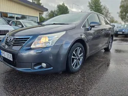 Mörkgrå Begagnad 2010 Toyota Avensis Business Edition Kombi | 49 900 kr (Marknadspris)