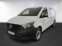 Vit Begagnad 2023 Mercedes e-Vito Minibuss | 349 000 kr (Superpris)