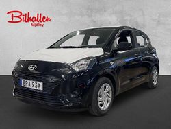 Svart Ny 2025 Hyundai i10 Essential Halvkombi | 174 000 kr (Marknadspris)