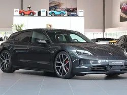 Mörkgrå Begagnad 2024 Porsche Taycan 4S Sport Turismo Sedan | 1 245 000 kr