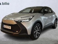 Silver Begagnad 2025 Toyota C-HR Style SUV | 419 900 kr (Bra pris)