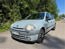 Grå Begagnad 2000 Renault Clio II Halvkombi | 18 000 kr (Lite dyr)