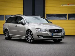 Ljusbrun (brun) Begagnad 2014 Volvo V70 Dynamic Kombi | 159 900 kr (Dyr)