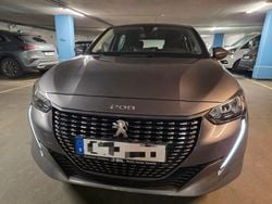 Grå metallic Begagnad 2021 Peugeot 208 Halvkombi | 164 500 kr (Marknadspris)