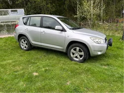 Silver Begagnad 2007 Toyota RAV4 SUV | 55 000 kr (Marknadspris)