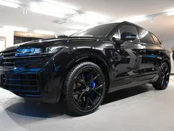 Svart Ny 2024 VW Touareg Black Edition SUV | 1 054 900 kr (Superpris)