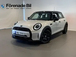 Silver Begagnad 2022 Mini Cooper Halvkombi | 249 000 kr (Marknadspris)