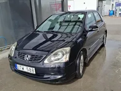 Svart Begagnad 2004 Honda Civic Halvkombi | 14 000 kr (Bra pris)