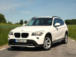 Vit Begagnad 2012 BMW X1 SUV | 129 000 kr (Marknadspris)