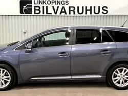 Mörkblå Begagnad 2010 Toyota Avensis Business Edition Kombi | 94 900 kr (Lite dyr)