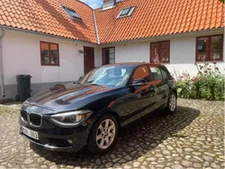 Svart Begagnad 2012 BMW 116 Halvkombi | 85 000 kr (Marknadspris)