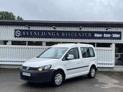 Vit Begagnad 2015 VW Caddy Minibuss | 59 900 kr (Bra pris)