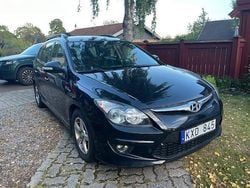 Svart Begagnad 2010 Hyundai i30 Kombi | 38 000 kr (Bra pris)