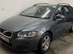 Grå Begagnad 2009 Volvo V50 Kombi | 36 900 kr (Bra pris)