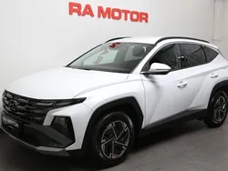 Ny 2025 Hyundai Tucson Essential SUV | 374 500 kr (Bra pris)