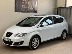 Vit Begagnad 2013 Seat Altea XL Minibuss | 59 900 kr