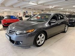 Ljusgrå (grå) Begagnad 2011 Honda Accord Elegance Sedan | 119 900 kr