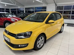 Gul Begagnad 2011 VW Polo Comfortline Halvkombi | 79 900 kr (Marknadspris)