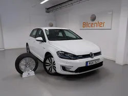 Vit Begagnad 2020 VW e-Golf Halvkombi | 209 900 kr (Marknadspris)