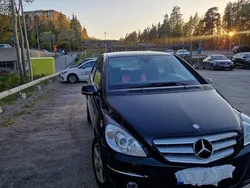 Svart Begagnad 2011 Mercedes B180 Minibuss | 59 900 kr (Marknadspris)