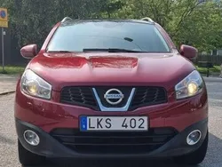 Röd Begagnad 2011 Nissan Qashqai +2 SUV | 70 000 kr (Marknadspris)