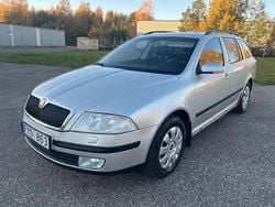 Silver Begagnad 2007 Skoda Octavia Kombi | 19 900 kr (Superpris)