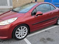 Begagnad 2007 Peugeot 207 CC Cab | 30 000 kr (Lite dyr)