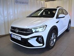 Vit Begagnad 2022 VW Taigo R-line SUV | 239 000 kr (Marknadspris)
