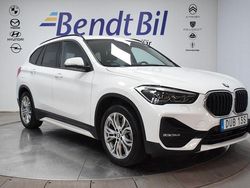 Vit Begagnad 2021 BMW X1 SUV | 249 500 kr (Marknadspris)