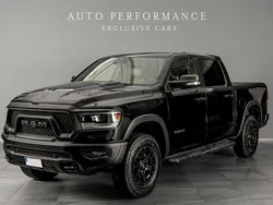 Svart Begagnad 2021 RAM 1500 Pickup | 719 900 kr (Dyr)