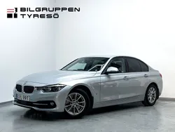 Silver Begagnad 2017 BMW 330e Sport Line Sedan | 209 900 kr (Bra pris)