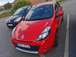 Röd Begagnad 2012 Renault Clio GrandTour Kombi | 77 900 kr (Marknadspris)