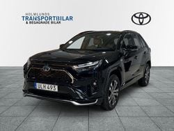 Svart Begagnad 2022 Toyota RAV4 Active SUV | 429 900 kr (Marknadspris)