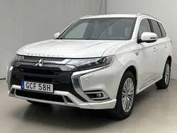 Vit Begagnad 2020 Mitsubishi Outlander SUV | 239 000 kr (Marknadspris)