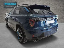 Blå Begagnad 2022 Lynk & Co 01 SUV | 288 500 kr (Marknadspris)