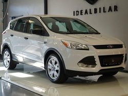 Vit Begagnad 2016 Ford Escape SUV | 279 900 kr